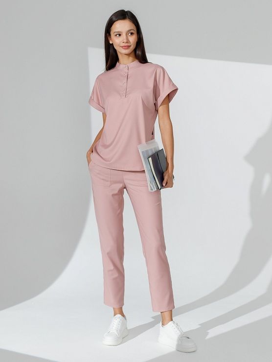 Женский медицинский костюм AWT4-P5 (нежно-розовый)